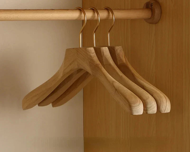 Wooden clothes hanger made of cedar wood | Wide shoulder design – organization, storage