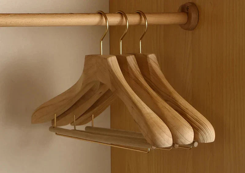 Wooden clothes hanger made of cedar wood | Wide shoulder design – organization, storage
