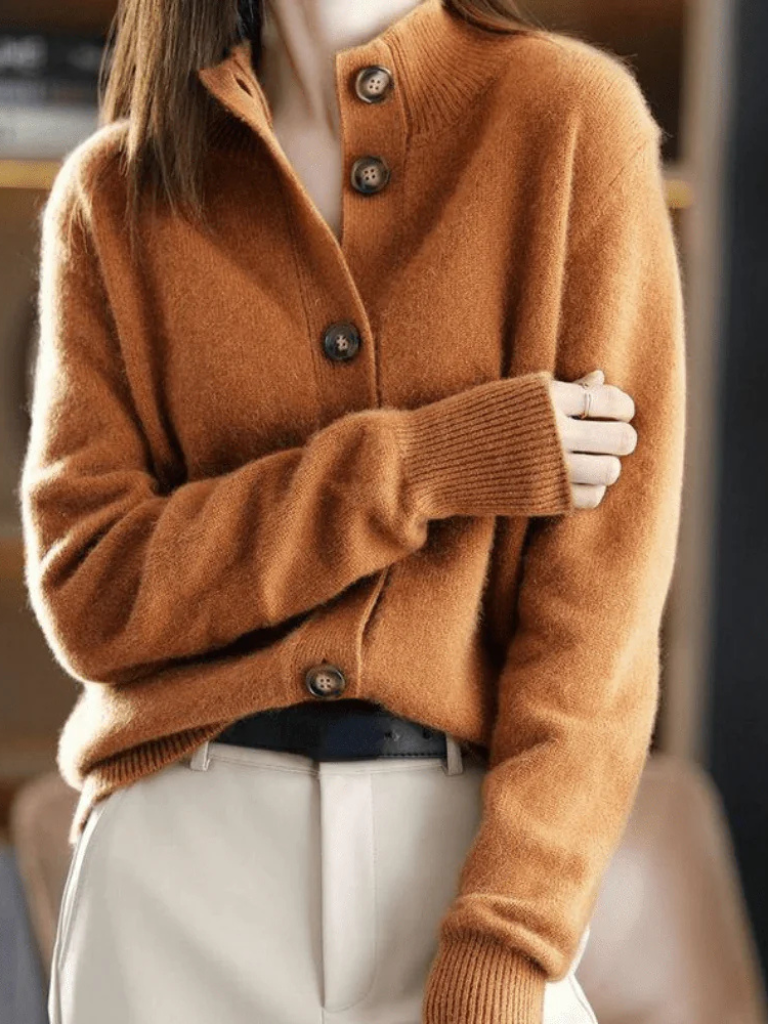 Cozy Women's Button Cardigan – Casual Wear, Office Style