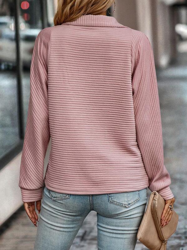 Elegant V-Neck Women's Sweater with Zip Detail – Casual, Office