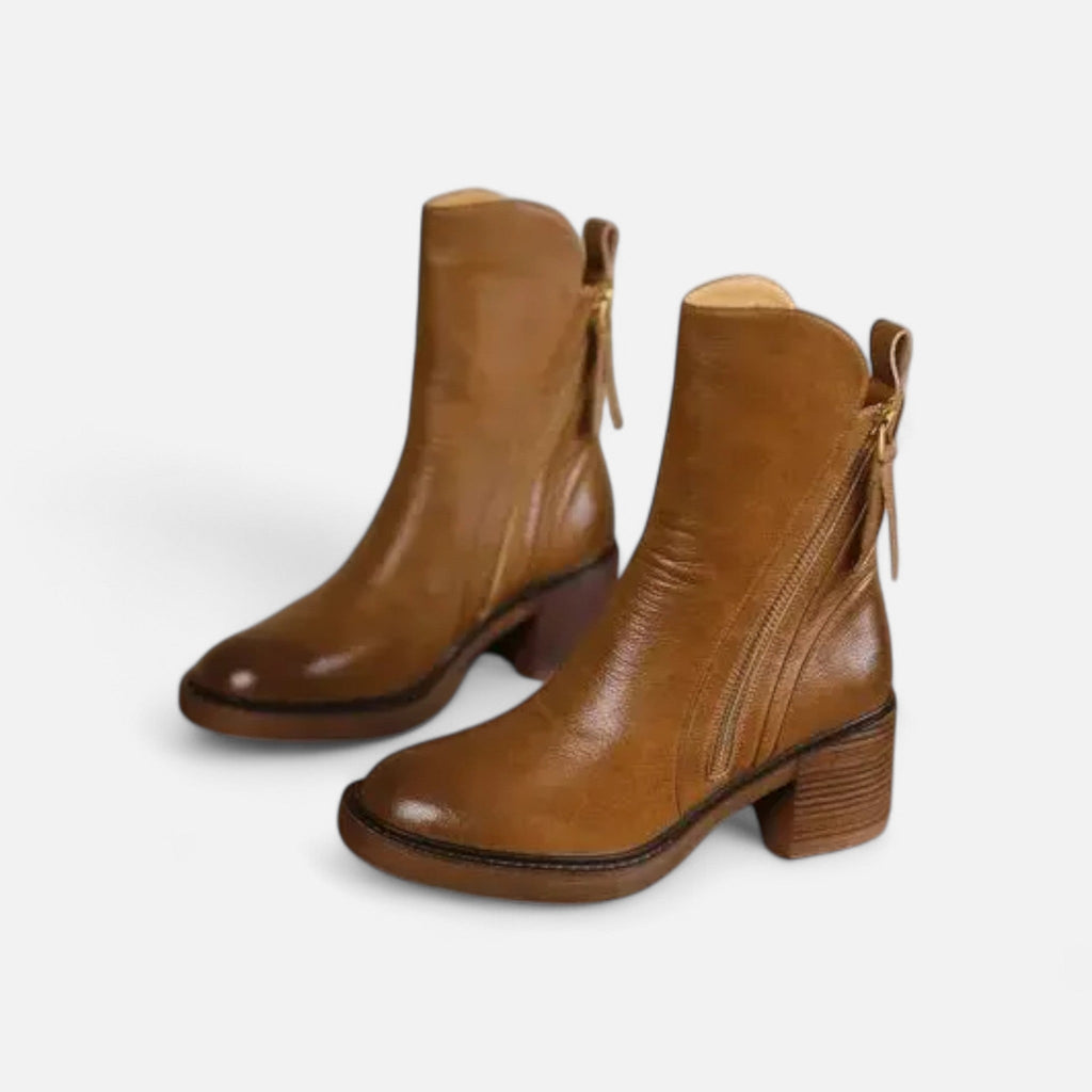 Elegant Women's Flat Boots with Round Toe – Casual, Everyday Wear