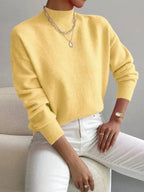 Elegant Women's Turtleneck Sweater - Soft Knit, Stylish Winter Looks – Casual, Office