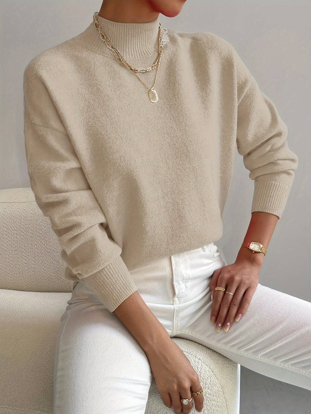 Elegant Women's Turtleneck Sweater - Soft Knit, Stylish Winter Looks – Casual, Office