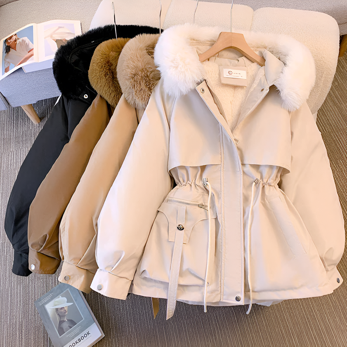 Luxurious Women's Winter Jacket with Faux Fur Trim – Casual, Cold Weather