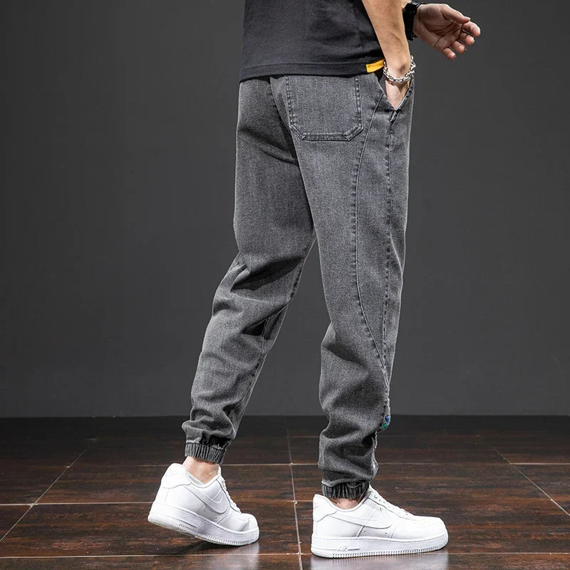 Men's Jogger Pants with Tapered Leg and Patch Detail – Casual, Everyday Wear
