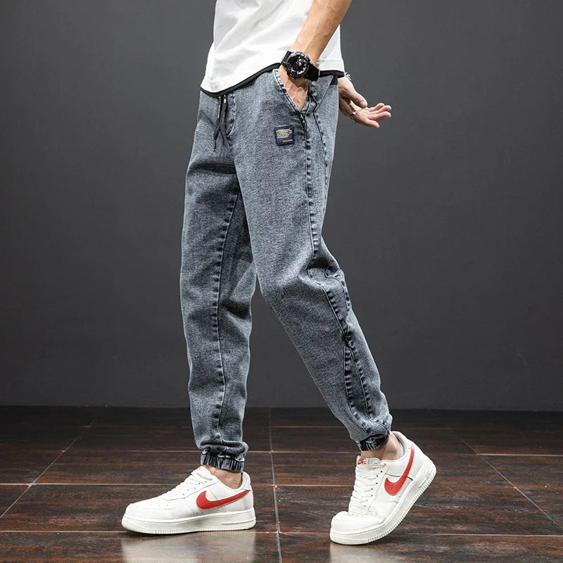 Men's Jogger Pants with Tapered Leg and Patch Detail – Casual, Everyday Wear