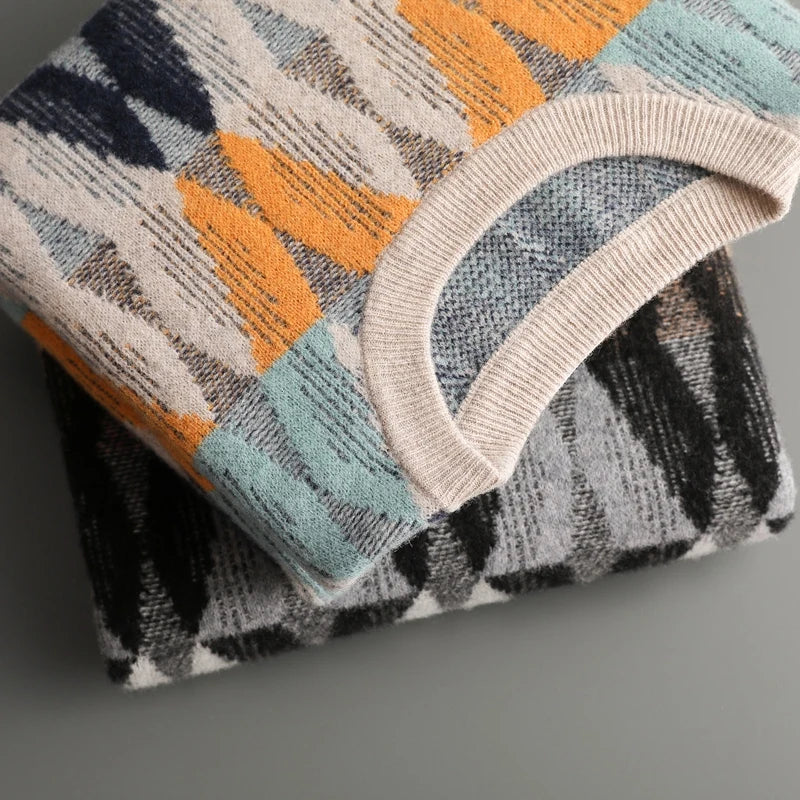 Men's Textured Sweater Lightweight Knit with Geometric Lines – Casual Wear, Everyday Style