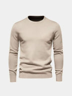 Minimalist Men's Sweater - Elegant, Comfortable – Casual, Office