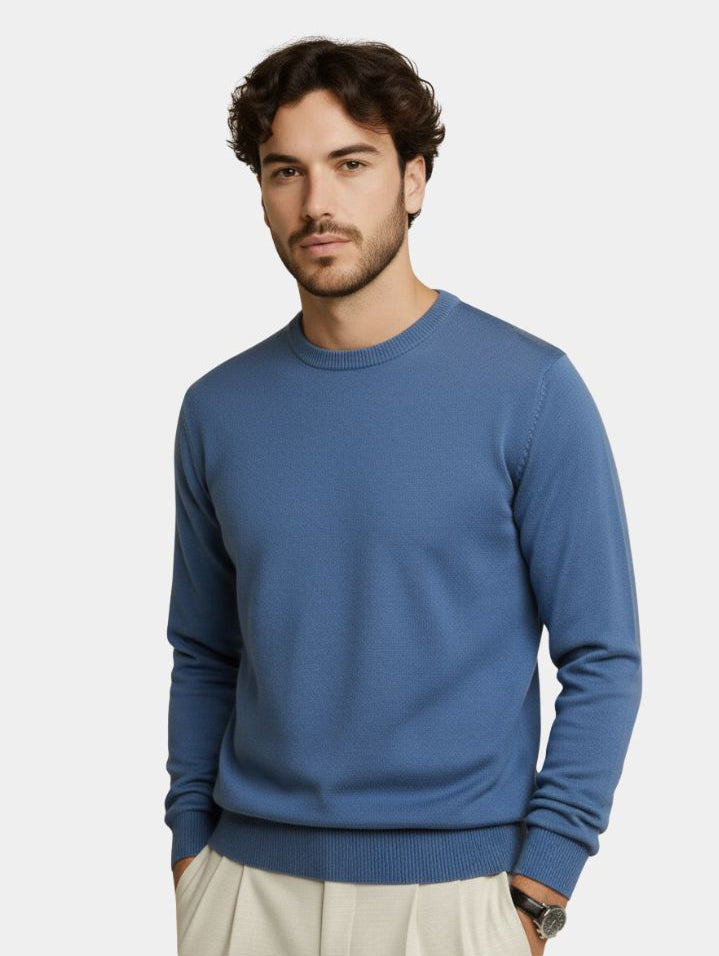 Minimalist Men's Sweater - Elegant, Comfortable – Casual, Office