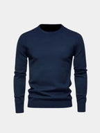 Minimalist Men's Sweater - Elegant, Comfortable – Casual, Office