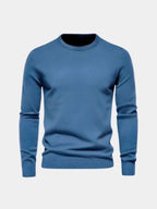 Minimalist Men's Sweater - Elegant, Comfortable – Casual, Office