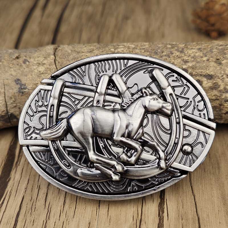 Oval Bull Skull Belt Buckle with Hidden Knife – Fashion Accessory, Unique Gift