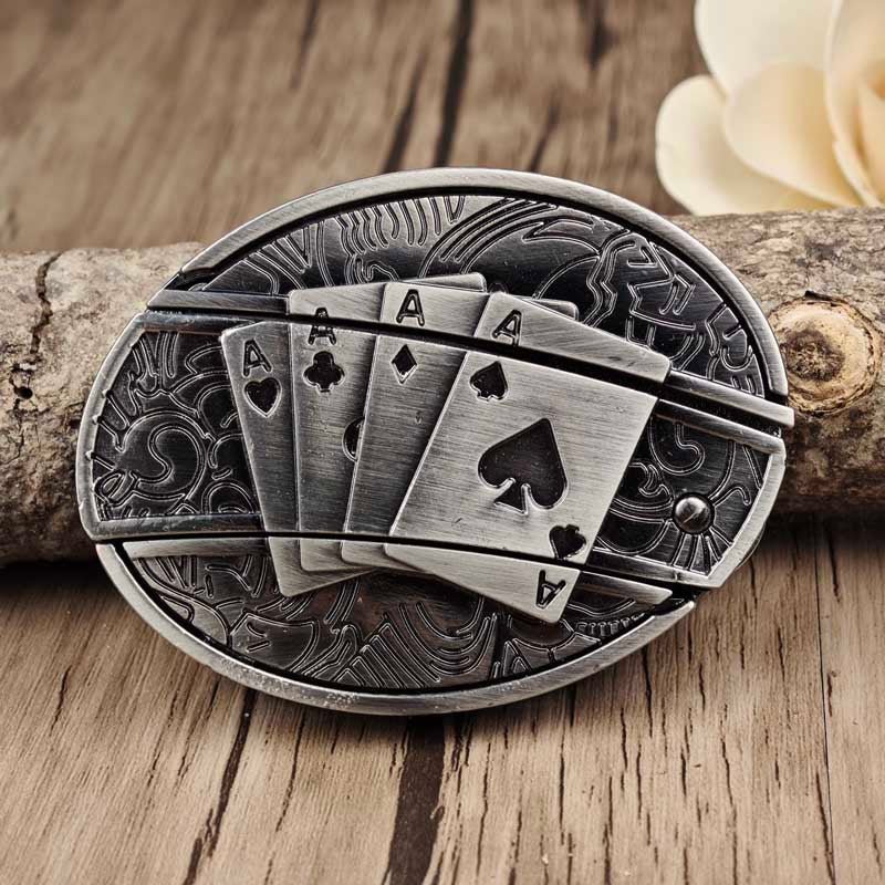 Oval Bull Skull Belt Buckle with Hidden Knife – Fashion Accessory, Unique Gift