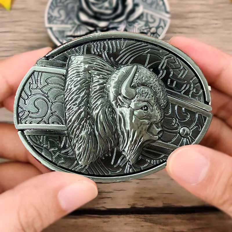 Oval Bull Skull Belt Buckle with Hidden Knife – Fashion Accessory, Unique Gift