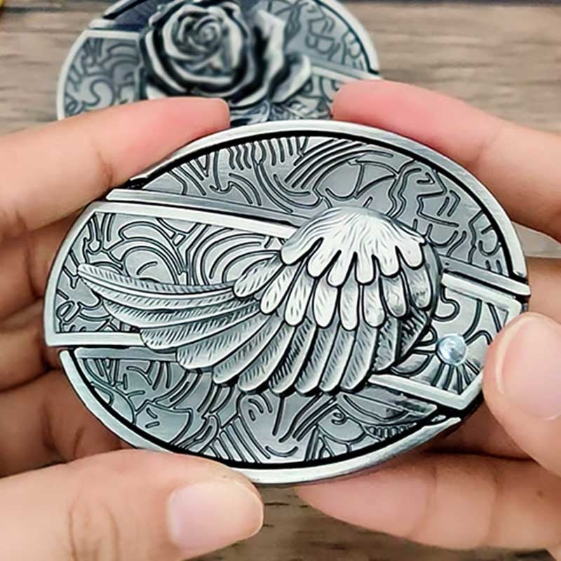 Oval Bull Skull Belt Buckle with Hidden Knife – Fashion Accessory, Unique Gift