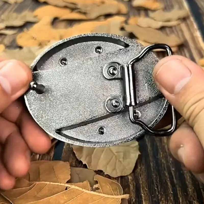 Oval Bull Skull Belt Buckle with Hidden Knife – Fashion Accessory, Unique Gift