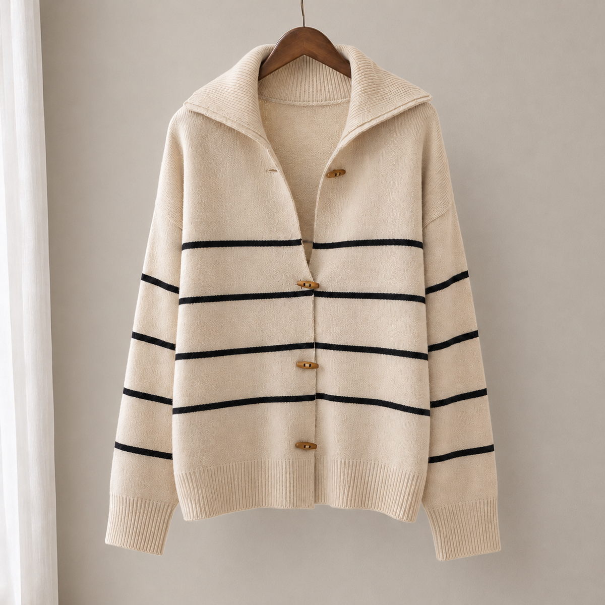 Stylish Oversized Women's Cardigan – Casual Wear, Layering