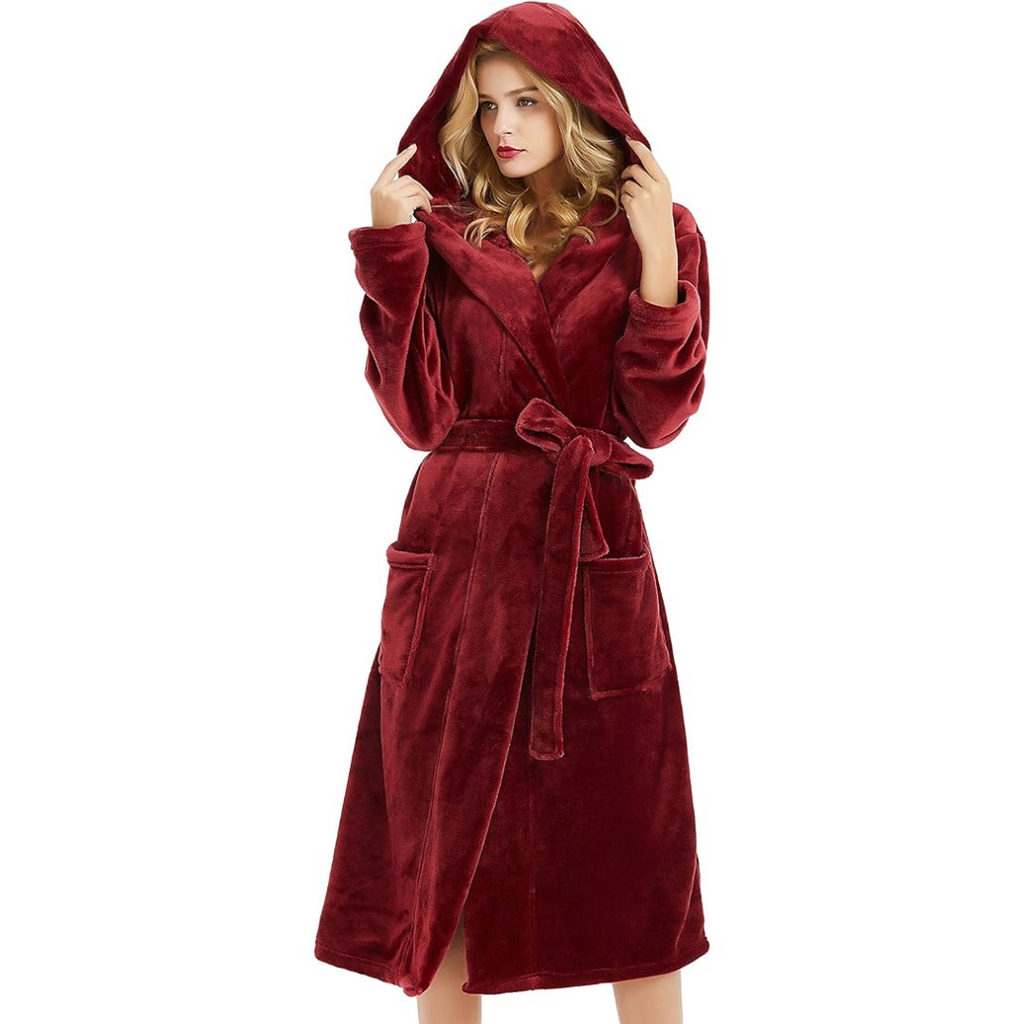 Ladies Fleece Bathrobe with Hood – Cozy Comfort, Relaxation