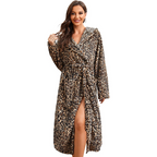 Ladies Fleece Bathrobe with Hood – Cozy Comfort, Relaxation